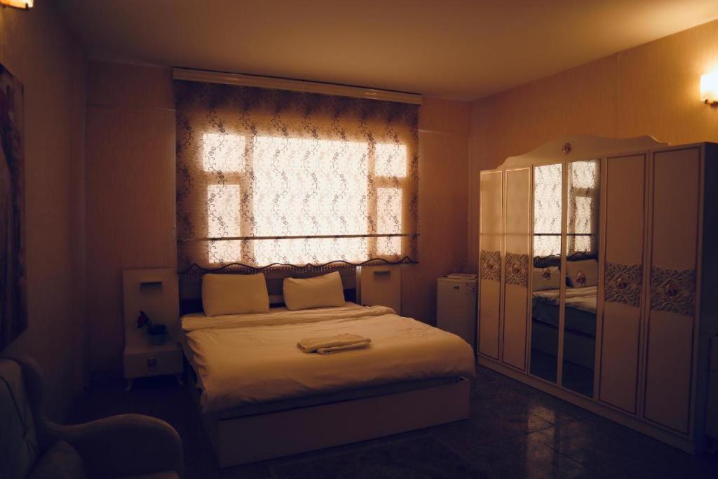 Italian House Hotel Baghdād Екстериор снимка