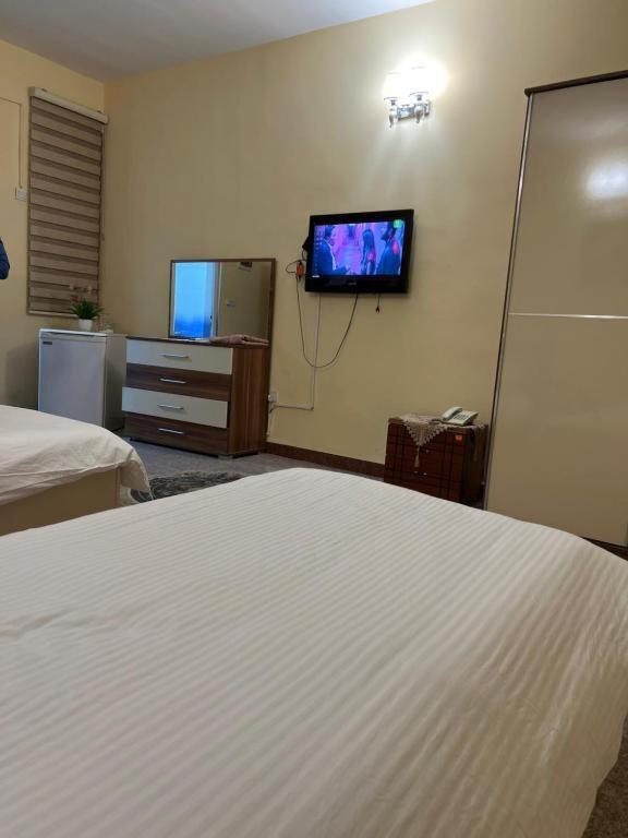 Italian House Hotel Baghdād Екстериор снимка