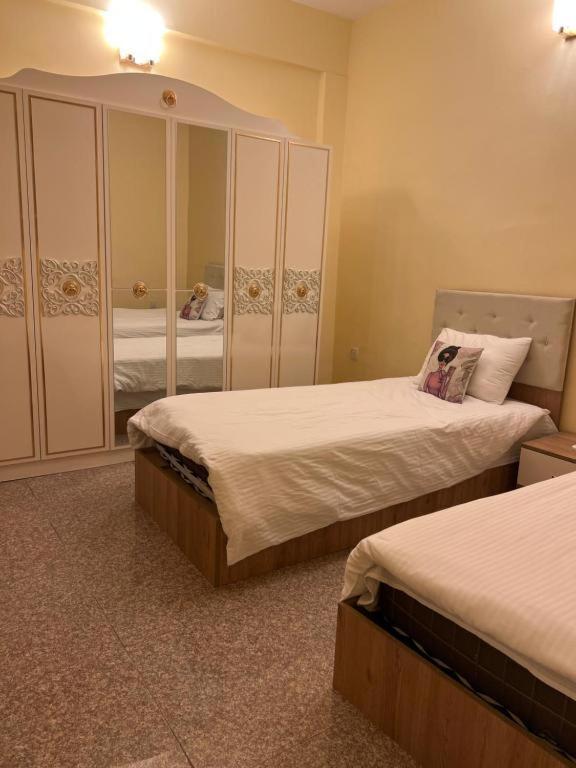 Italian House Hotel Baghdād Екстериор снимка