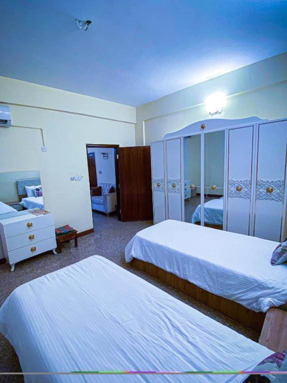 Italian House Hotel Baghdād Екстериор снимка