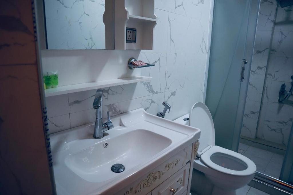 Italian House Hotel Baghdād Екстериор снимка